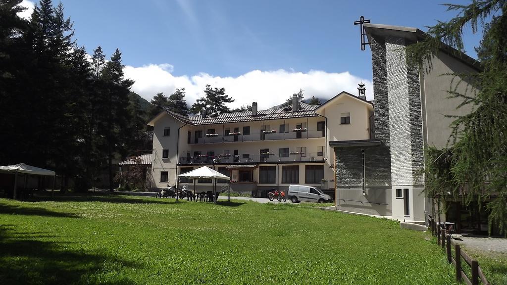 Casa San Francesco Hotel Bardonecchia Exterior foto
