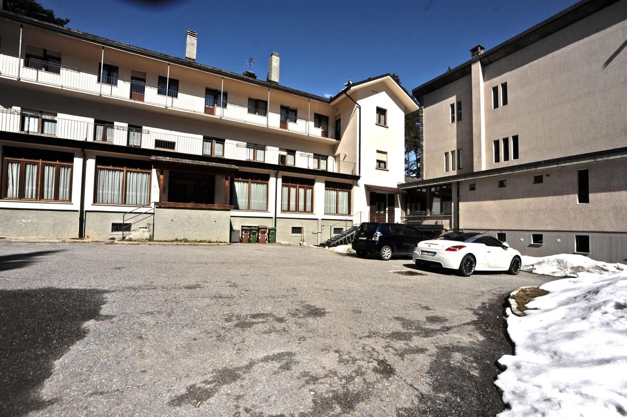 Casa San Francesco Hotel Bardonecchia Exterior foto