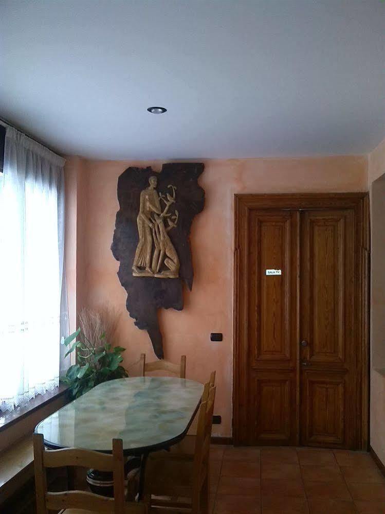 Casa San Francesco Hotel Bardonecchia Exterior foto